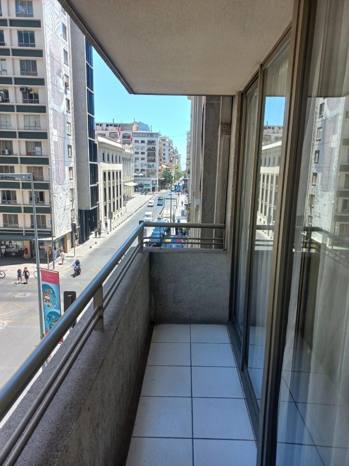 Apart Hotel Agustinas Plaza Santiago del Cile Esterno foto